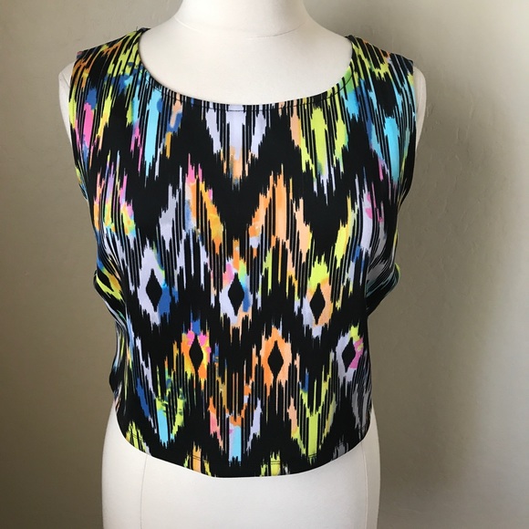 Forever 21 Tops - FOREVER 21 PLUS COLORED CROP TANK TOP 3X PLUS